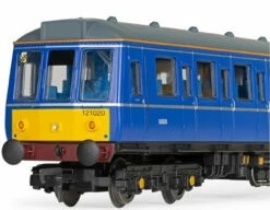 Hornby OO Gauge Railroad Plus Chiltern Railways, Class 121 'Bubble Car', Bo-Bo , 121020 - Era 9 R30193 -Model Sales Shop 301933 44292.1701088936