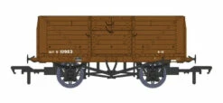 Rapido UK OO Gauge SR 8-Plank Wagon - S10953 SR Brown BR Letters 940028