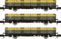 Rapido Trains N Gauge OAA Triple Pack - BR Civil Link Grey/Yellow 956005