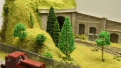 Railscenix Trees OO Gauge Mixed Set Of 25, 3.5cm-13cm -Model Sales Shop IMG 8952 43989.1655216841