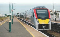 Hornby OO Gauge Greater Anglia, Class 755/4 'Flirt' 4 Car Train Pack - R3964