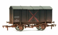 Dapol OO Gauge Gunpowder Van GWR W105720 Weathered 4F-013-180