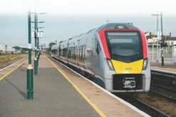 Hornby OO Gauge Greater Anglia, Class 755/4 'Flirt' 4 Car Train Pack - R3964A