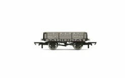 Hornby OO Gauge 3 Plank Wagon, E. Marsh - Era 3 R60189